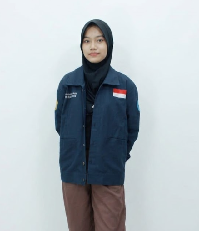 Alifa Zuriyatul Haq